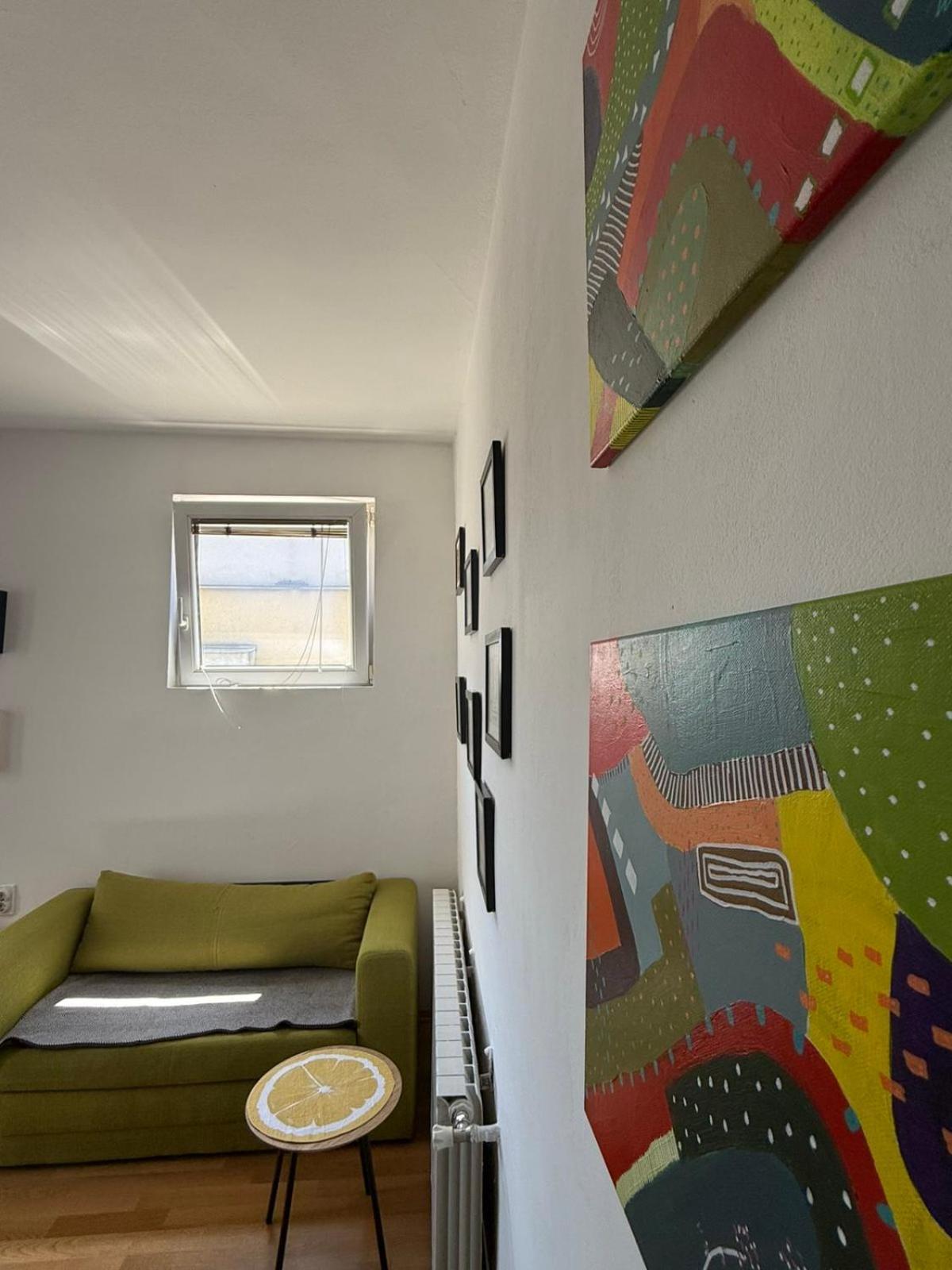 Cosy Apartment In The Heart Of Skopje Exterior photo